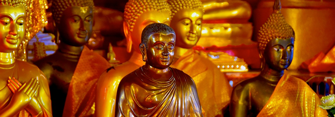 0 CrossArt Travels Pics Wat Phra Singh Woramahawihan Chiang Mai